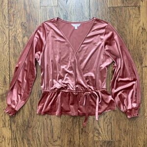 LC Lauren Conrad Trendy Velvet Peplum Wrap Blouse in Rose Pink Long Sleeve